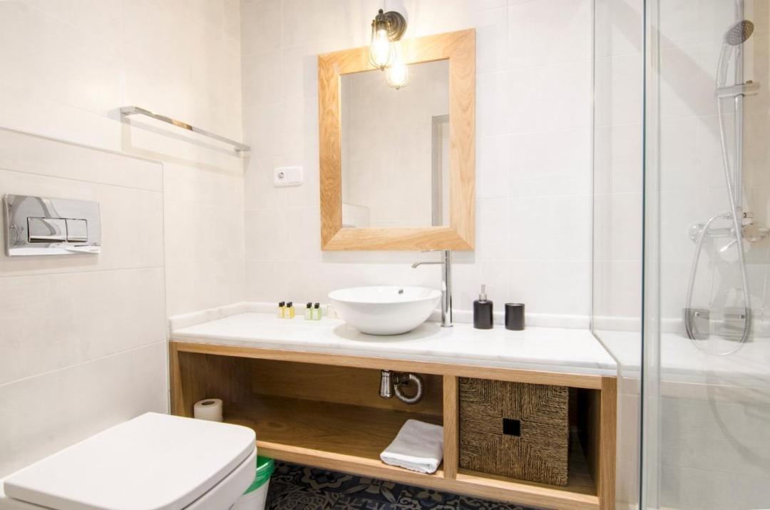 Comfy And Centric- 2Bd 1Bth- Espoz Y Mina Apartment Madrid Exterior photo