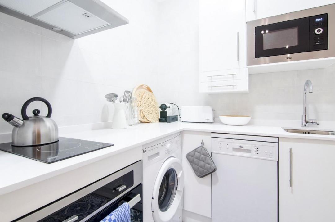 Comfy And Centric- 2Bd 1Bth- Espoz Y Mina Apartment Madrid Exterior photo