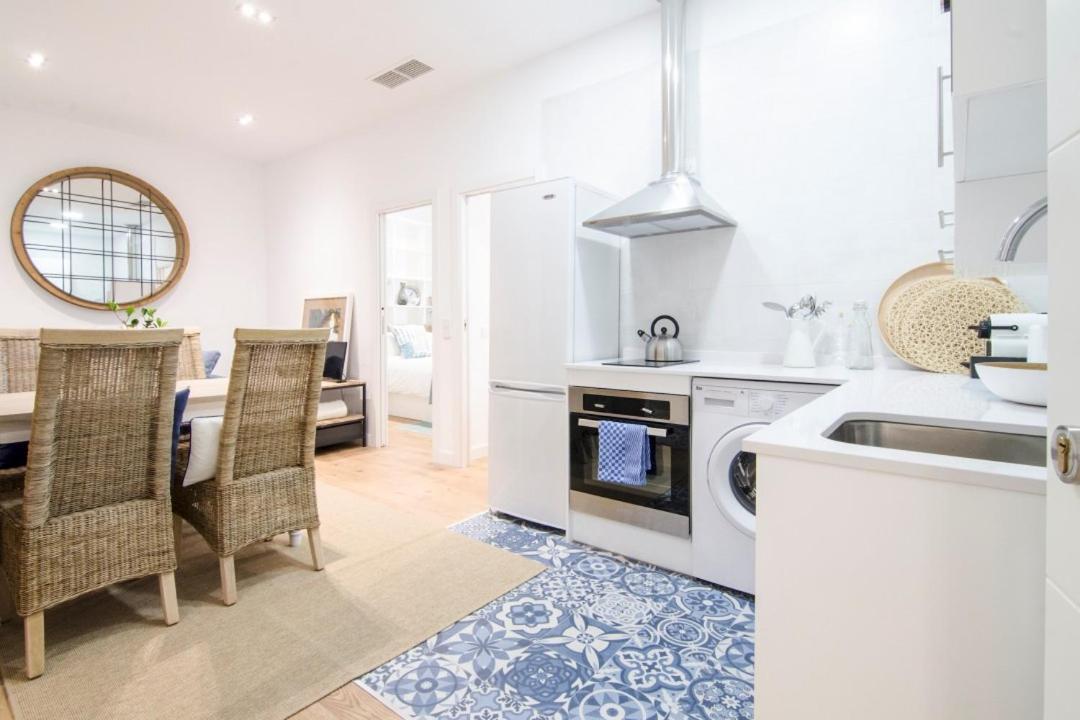 Comfy And Centric- 2Bd 1Bth- Espoz Y Mina Apartment Madrid Exterior photo
