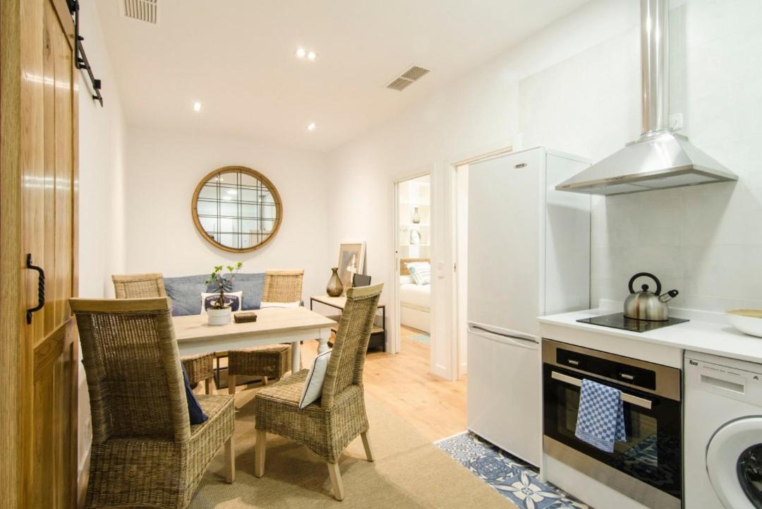 Comfy And Centric- 2Bd 1Bth- Espoz Y Mina Apartment Madrid Exterior photo